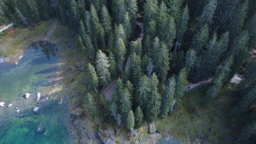 Lago di Carezza riprese dal drone